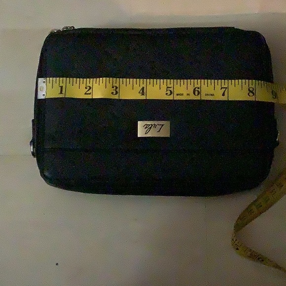 💙 Travel case - Picture 5 of 7